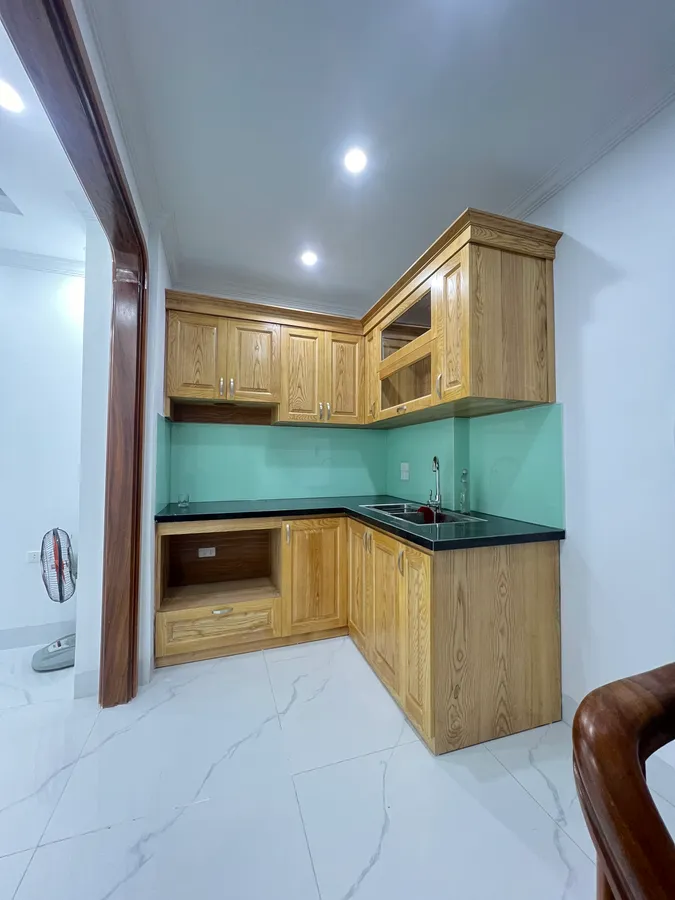 Mở bán căn nhà mới Hồ Tùng Mậu nhà 6 tầng, 42m2, mt5,1m, có thể làm văn phòng, nhà ở - Ảnh 2